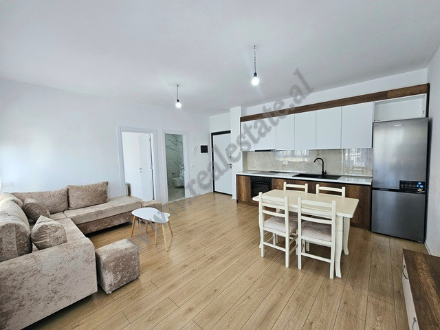 Apartament 1+1 me qira ne zonen e Bulevardit te Ri ne Tirane